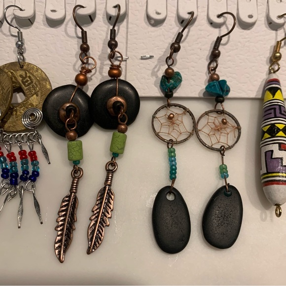 Assorted Earrings Bundle - Picture 3 of 4